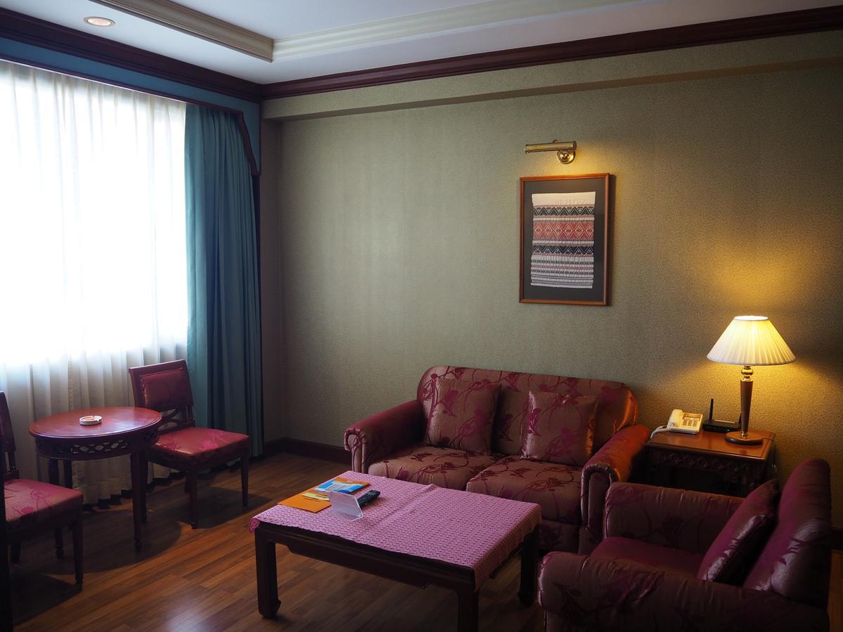 Charoen Thani Hotel, Кхон Каен Екстериор снимка