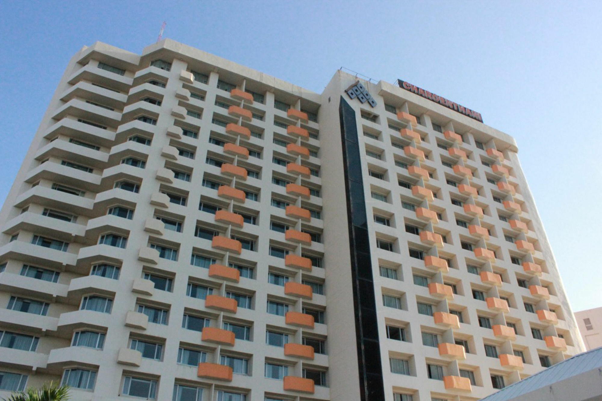 Charoen Thani Hotel, Кхон Каен Екстериор снимка